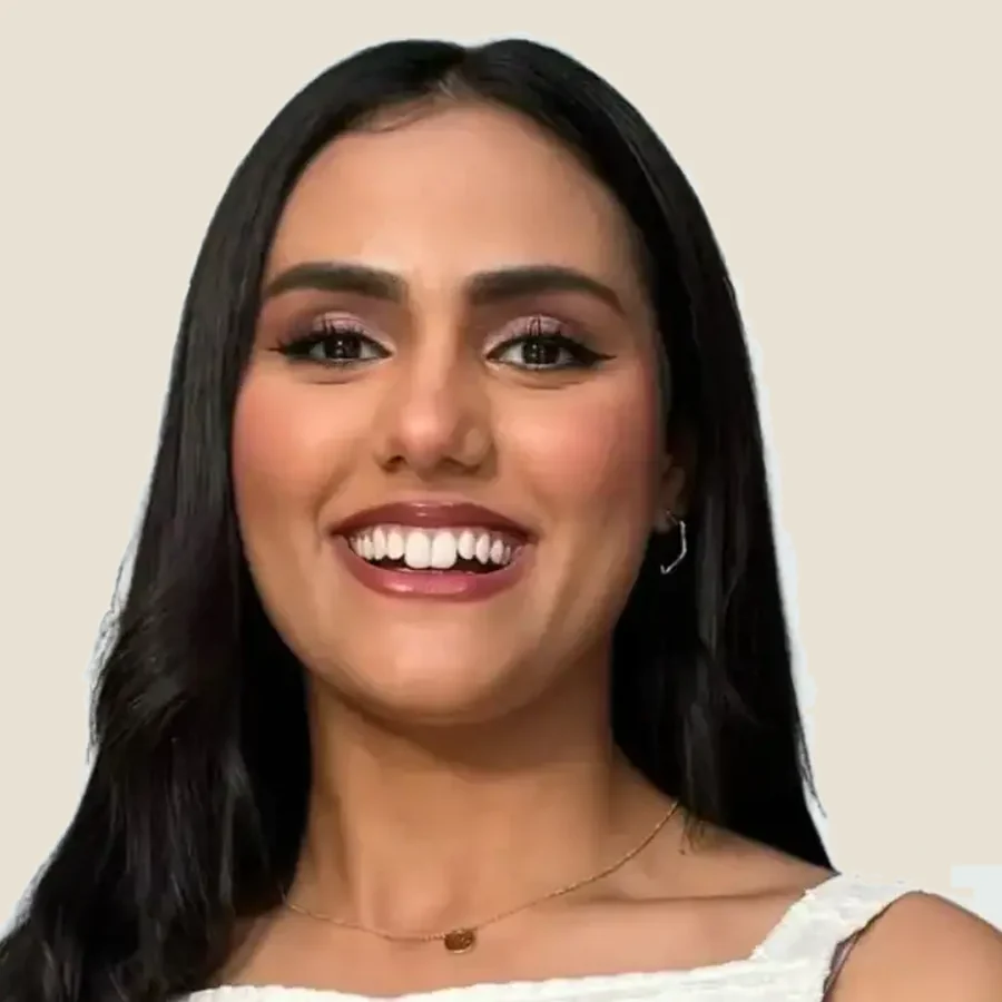Portrait of Gurleen Kaur, investment advisor at Lion & Land